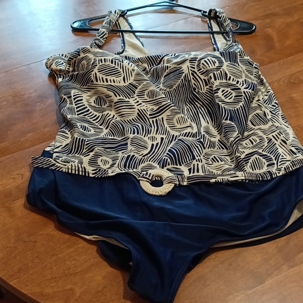 🌻3 for $15🌻Swimsuit, One Piece Full Coverage Swim Suit 24W44